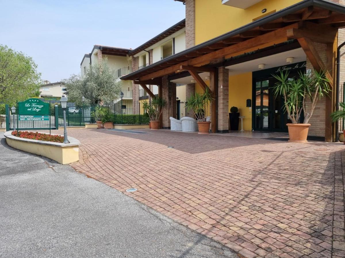 Le Terrazze Sul Lago Hotel & Residence Padenghe sul Garda Exterior photo
